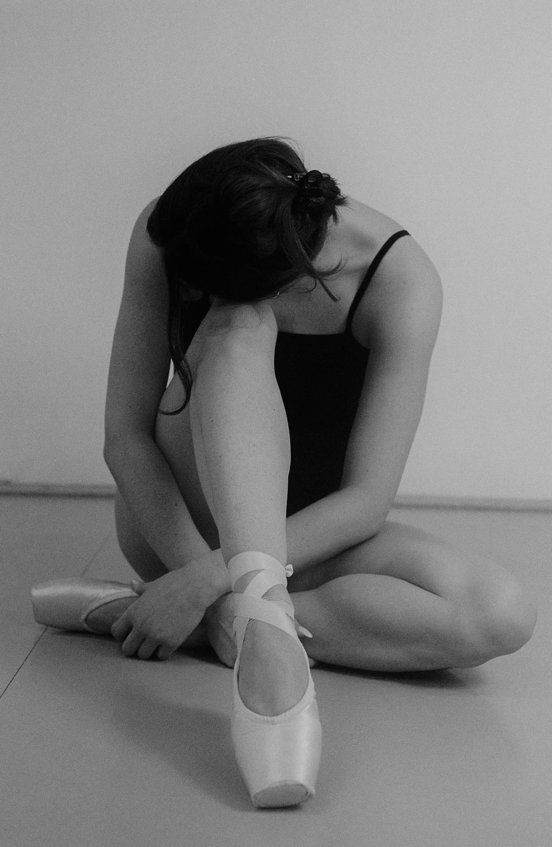 Monochrome Dance 03